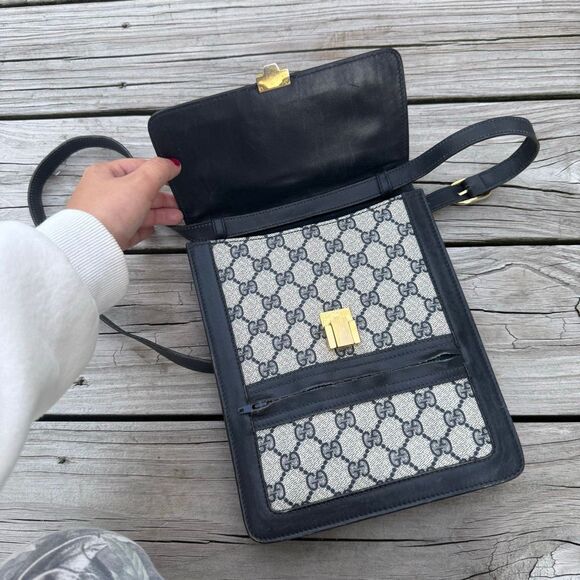 Authentic Gucci Parfums Sherry Line Monogram Women’s Crossbody Purse Bag - Picture 9 of 11